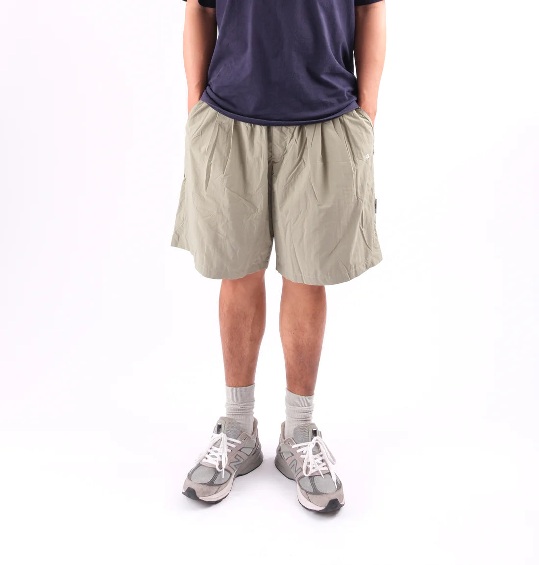 Aegis | Wide Nylon Shorts Sage Green
