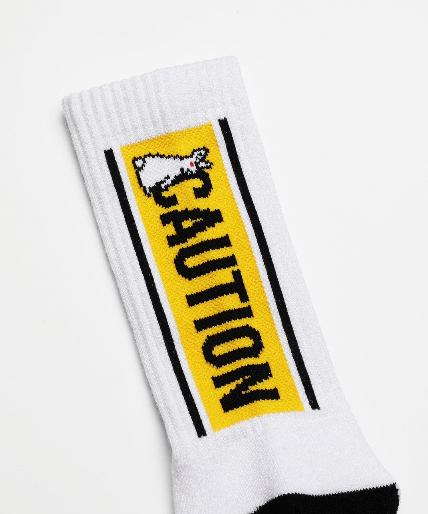 FR2 | Veritcal Line Socks White