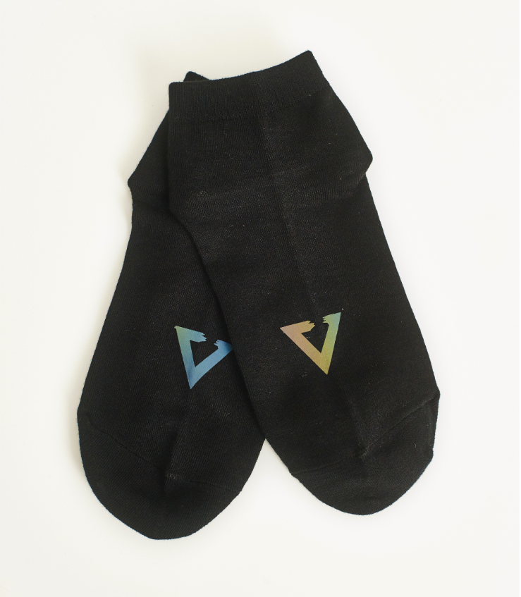 Eglaf | Rainbow Reflective Ankle Socks Black