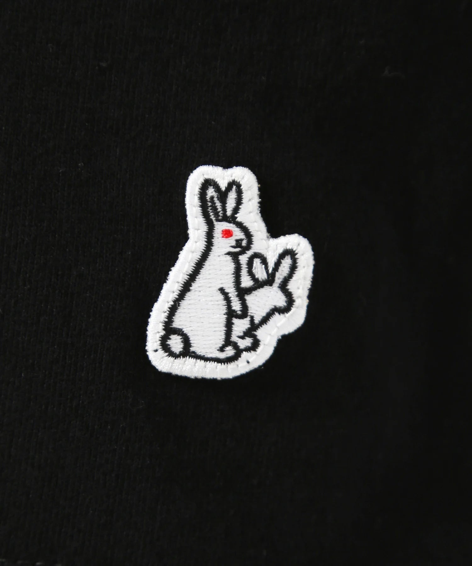 FR2 | Rabbit Donut Tee Black