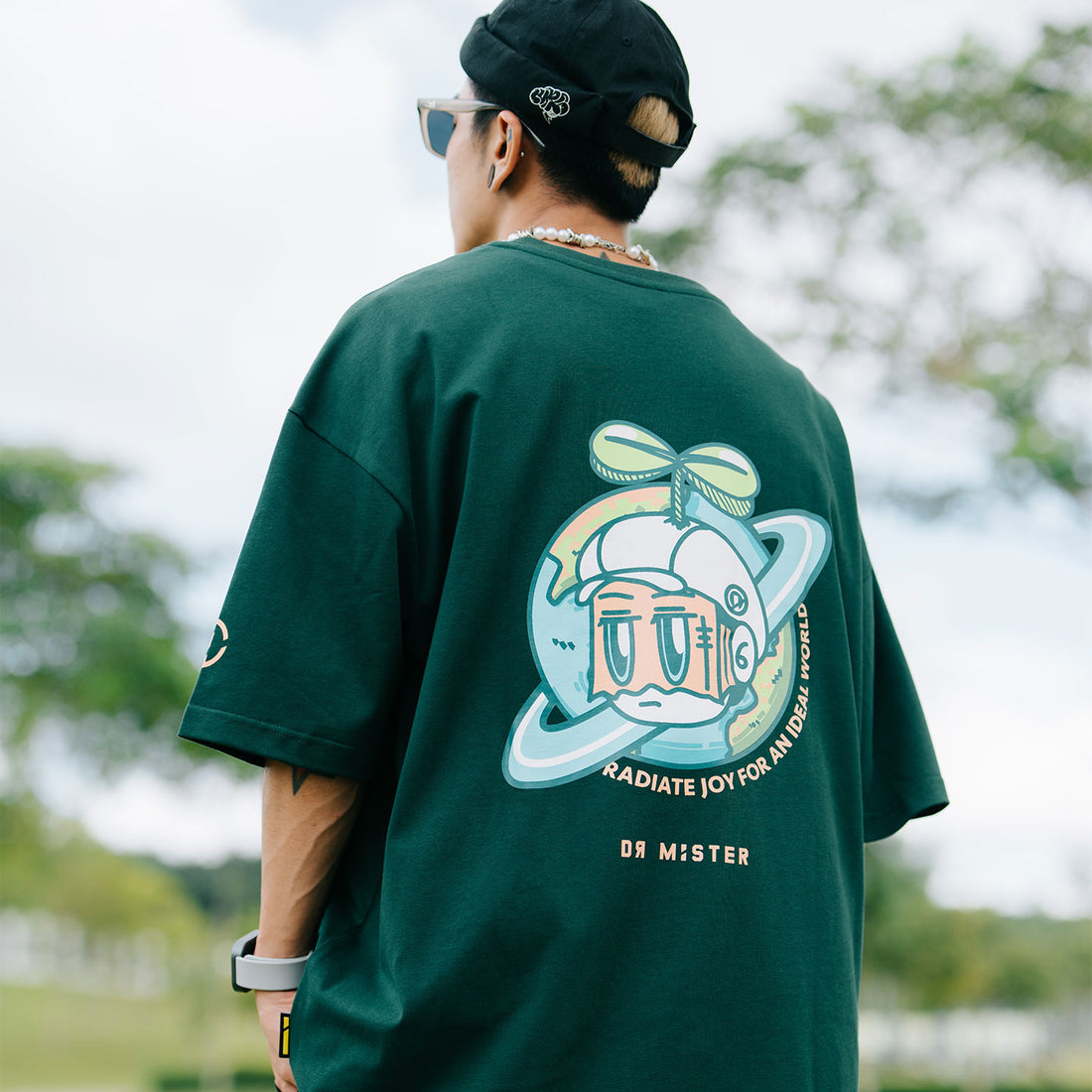 Dr Mister | Planet Broad Tee Pine Green