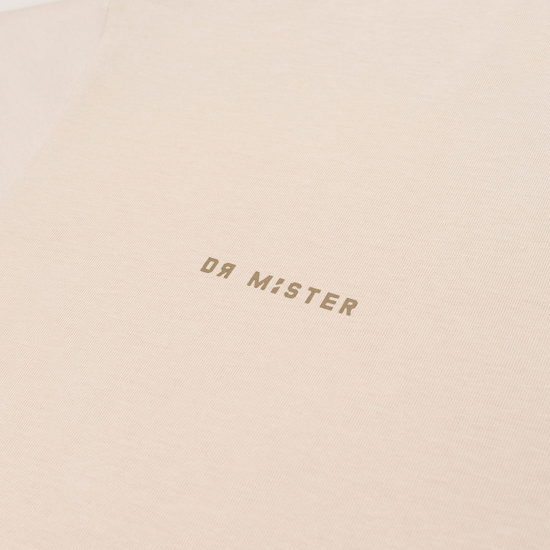 Dr Mister | Outline Logo Broad Tee Bone Beige