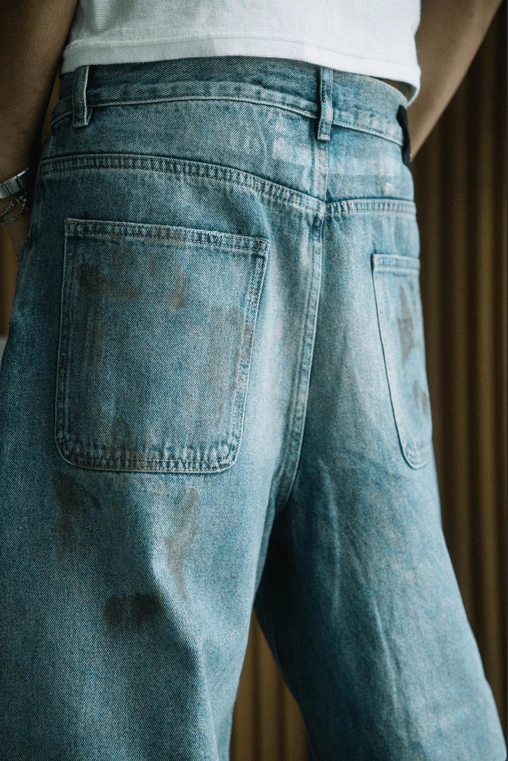 Aura Jeans