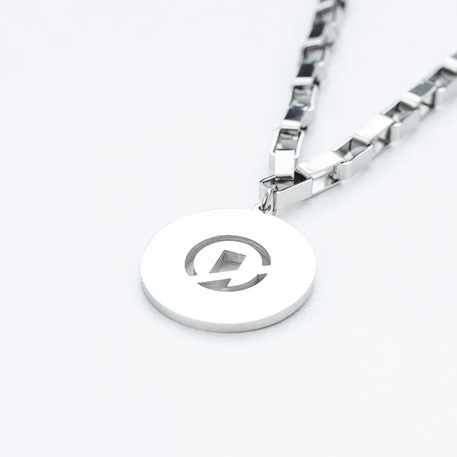 Dr Mister | Colossal B Chain Pendant Necklace Silver
